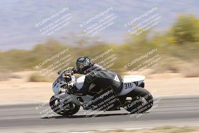 media/Apr-20-2025-CVMA (Sun) [[39090e8767]]/Race 9-Formula LW Twins Shootout/